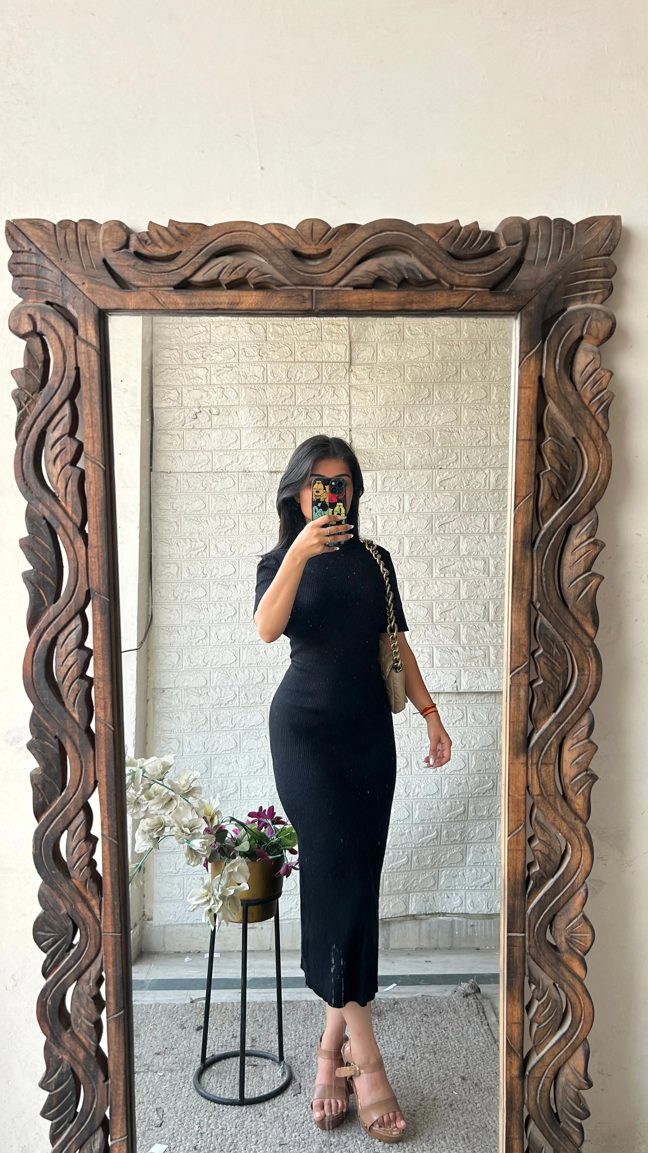 Classy dress thrifted 36-40 bust/l: 45