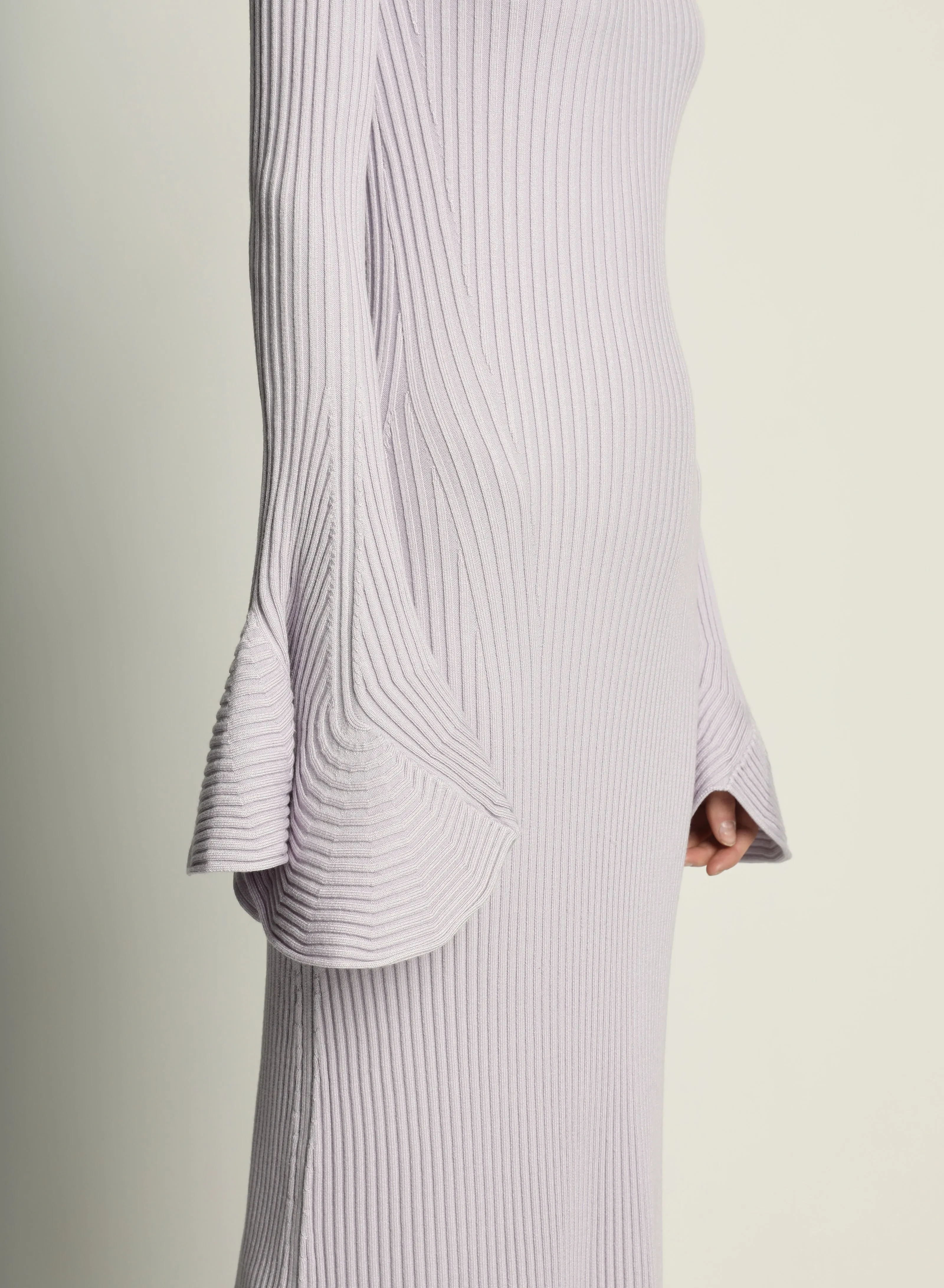 FLUTED RIB KNIT DRESS