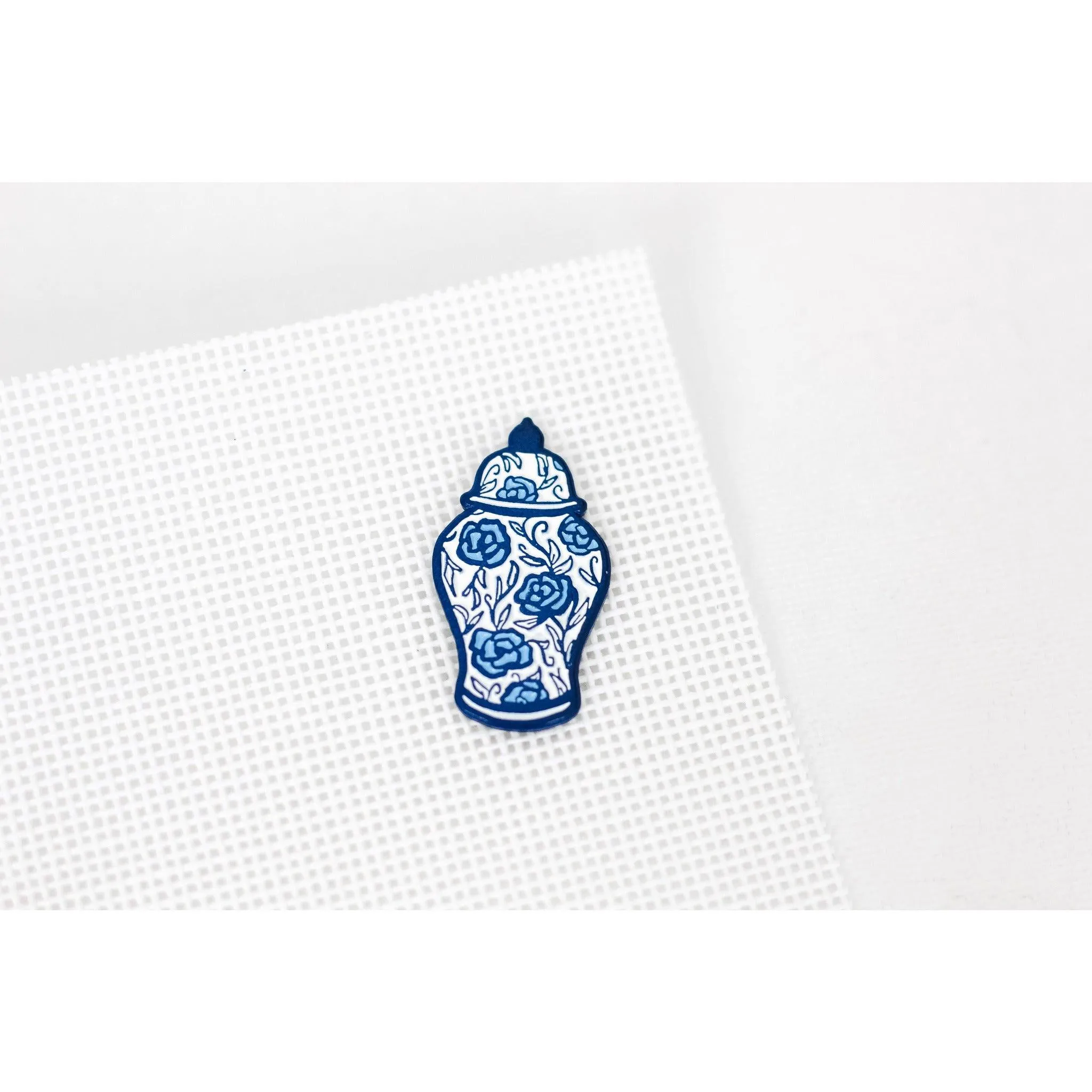 Ginger Jar Needle Minder